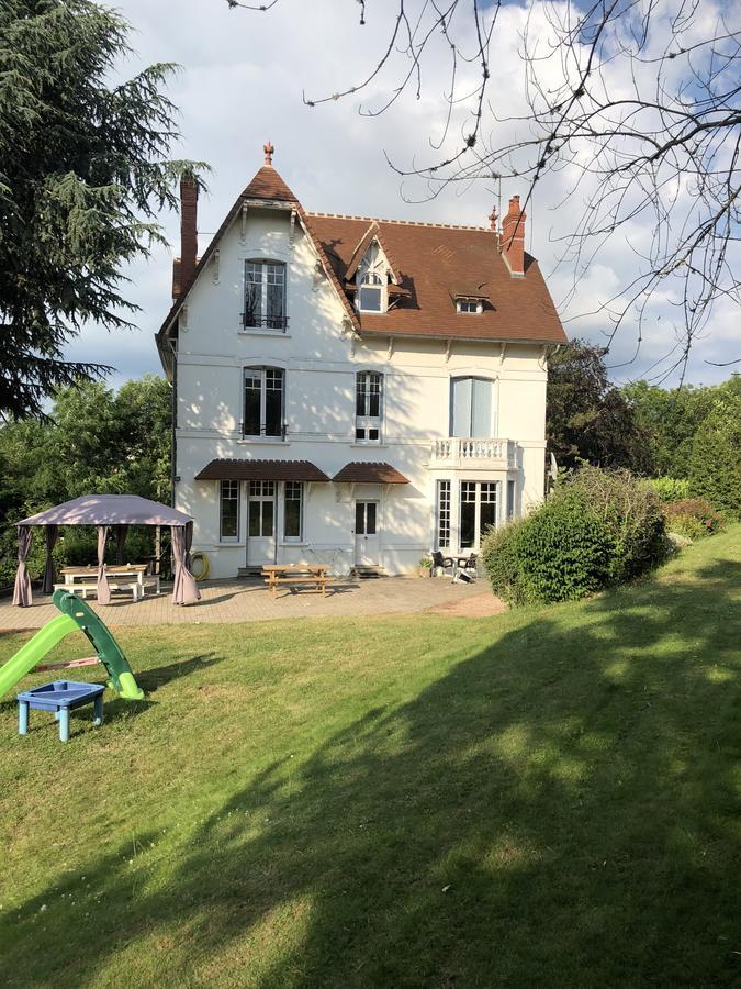 Holiday Home Villa Castel Marie Louise Néris-les-Bains Exterior foto